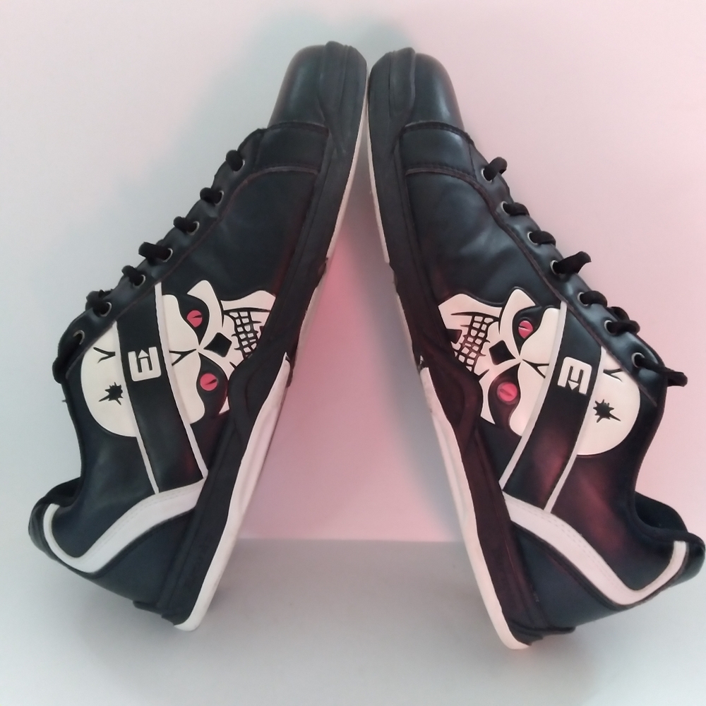 Sz.11 Etonic Skull Bowling Shoes White on Black Men's